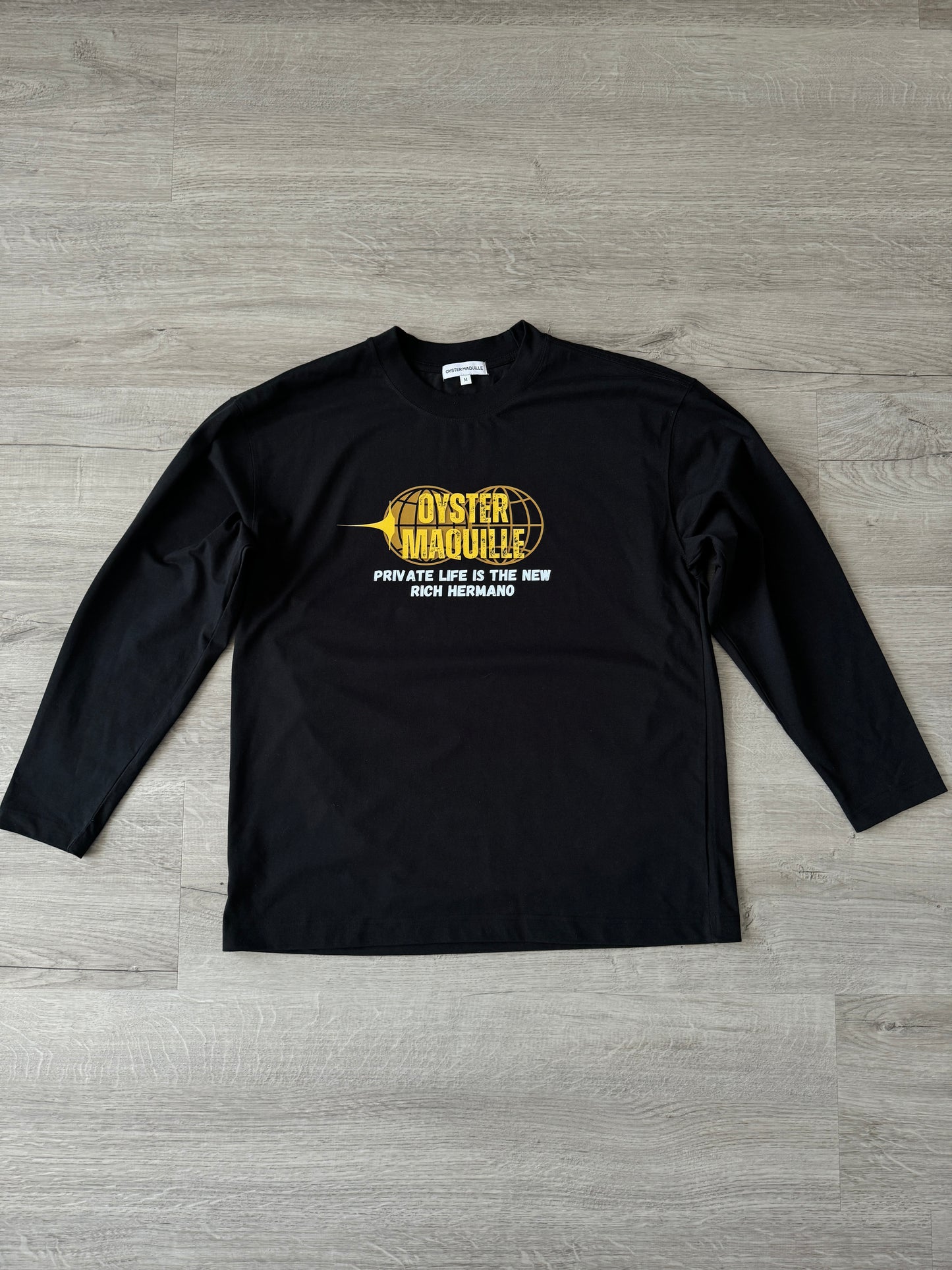 PRIVATE LIFE LONGSLEEVE